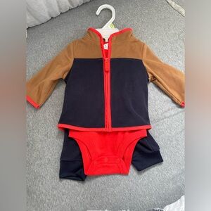 NWT- Carters baby 3 piece outfit. 3 month.